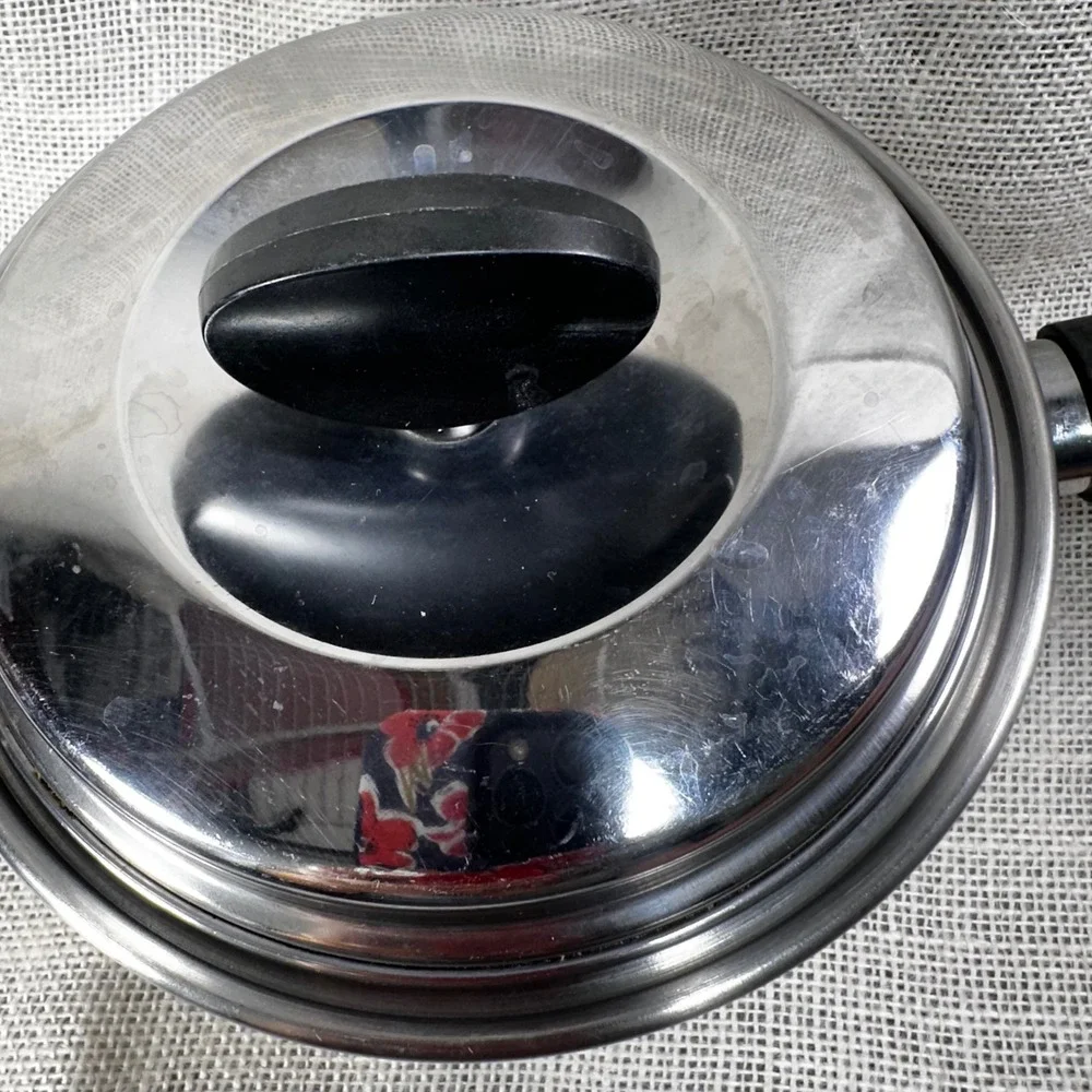 Vintage EKCO‎ 1.5 Qt Saucepan with Lid Black Scroll Stainless Steel MCM Retro
